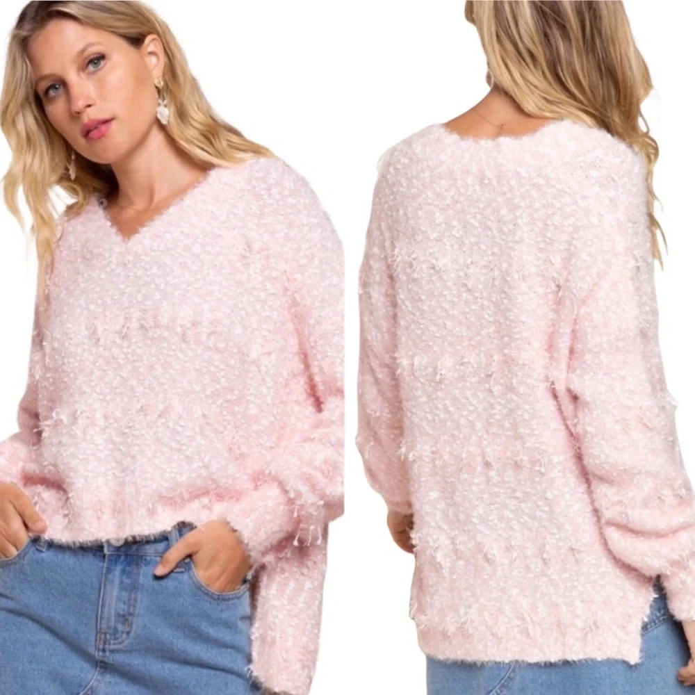 SALE POL Pink & White Plush & Fuzzy Popcorn Sweater Oversized